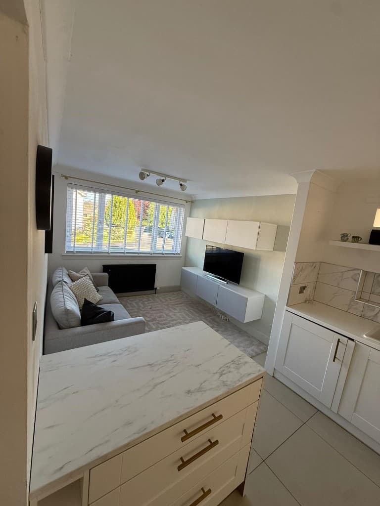Airbnb / Short-Term Let Cleaning, professional cleaning by Crystal Clean Pro Solutions